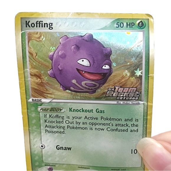 Koffing Pokemon Card Holographic Knockout Gas Gnaw 50 HP Ex Team Rocket Returns - Picture 5 of 6